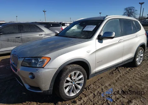 2013 BMW X3 xDrive28I z USA, uszkodzony, nr VIN 5UXWX9C53D0A31137